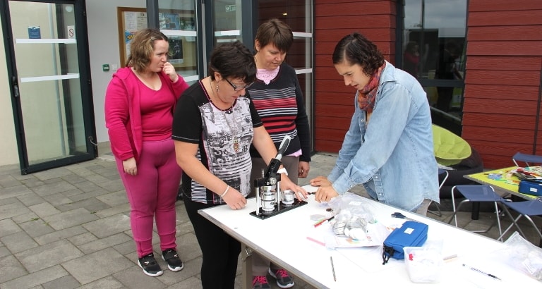 Photo d'un atelier badgeuse à Pipriac